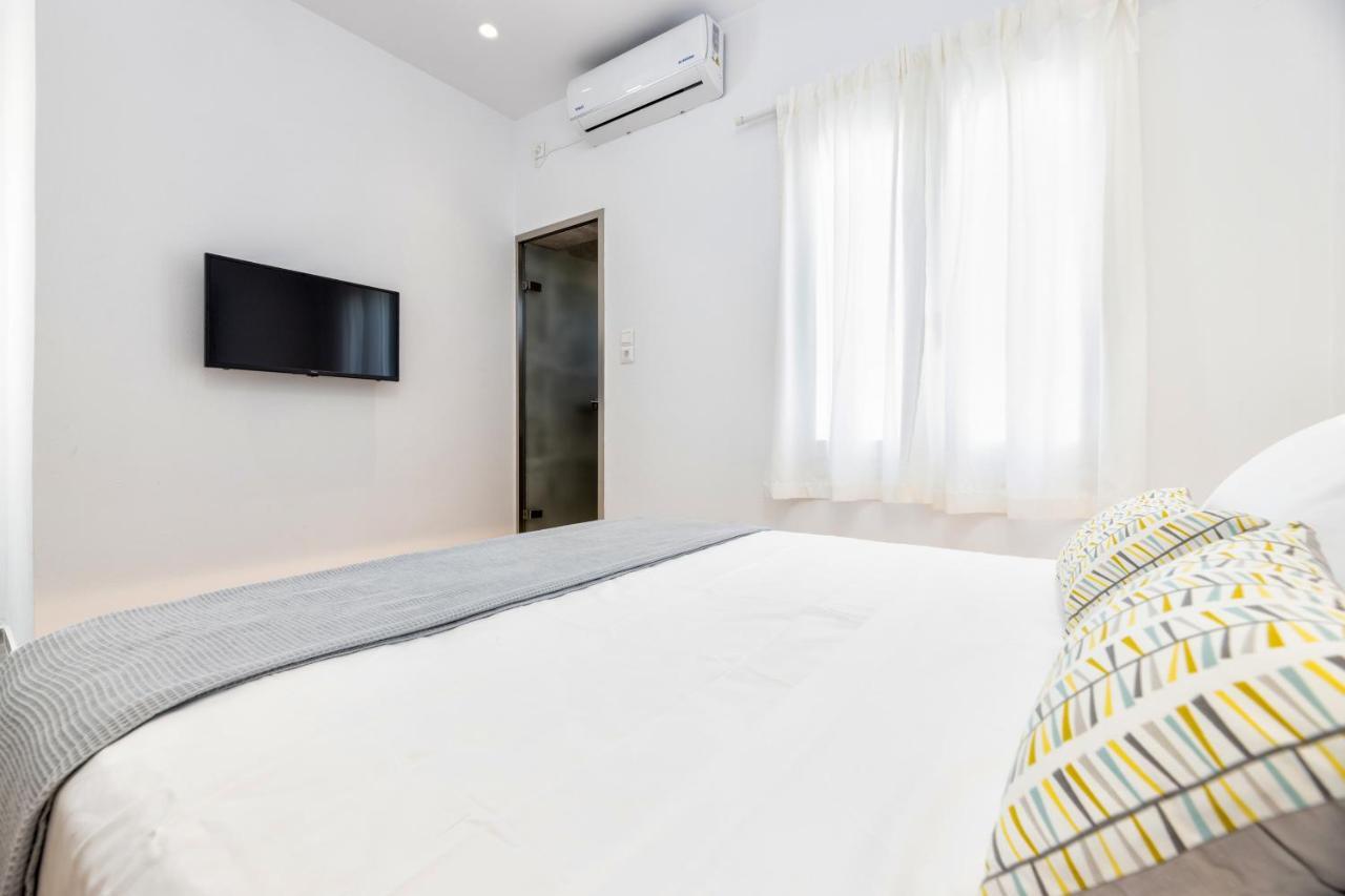 Pelican Paros Exterior foto